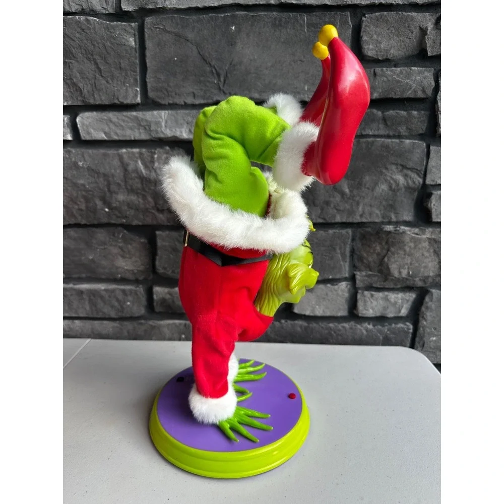 Gemmy Handstand Dancing Grinch Animated & Musical Christmas Figurine